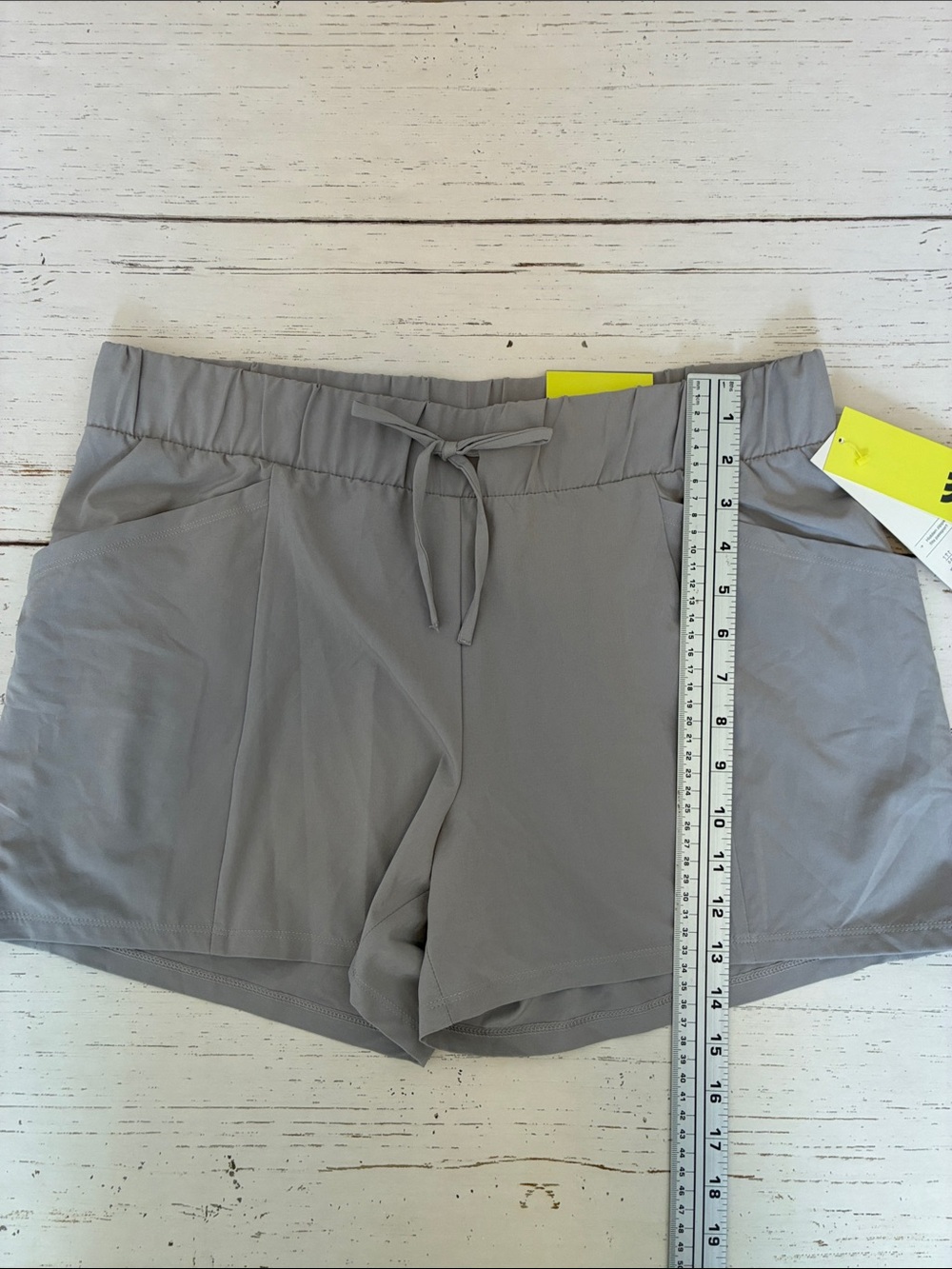 All in Motion Gray Drawstring Waist Moisture Wicking Athletic Shorts, sz L, NWT - Picture 13 of 13